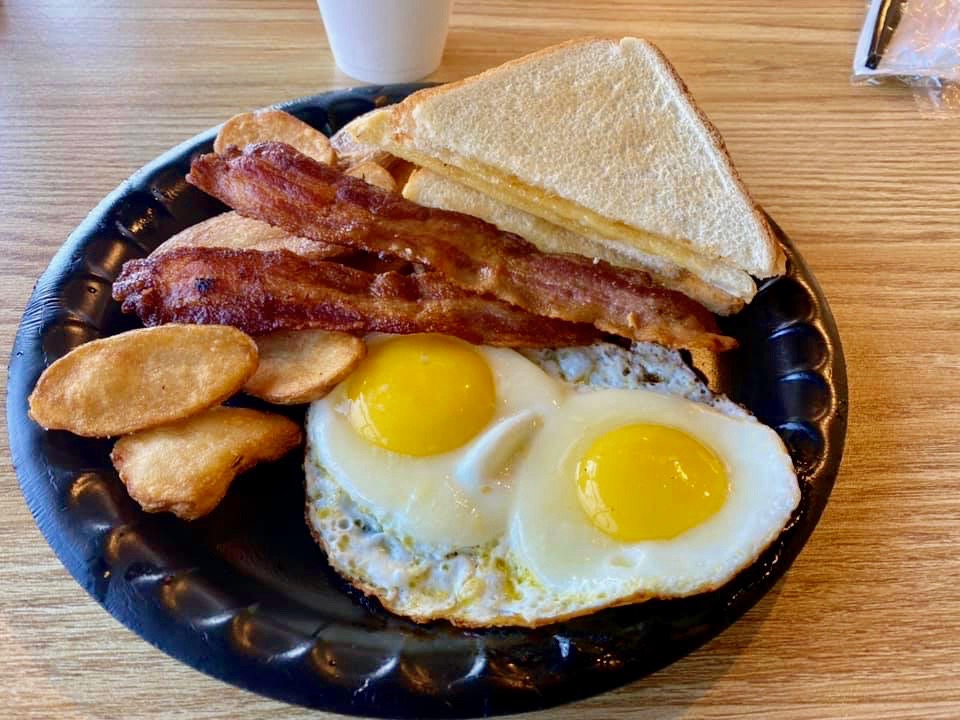 Wednesday Breakfast with Mikey on Bay FM - 99.9FM