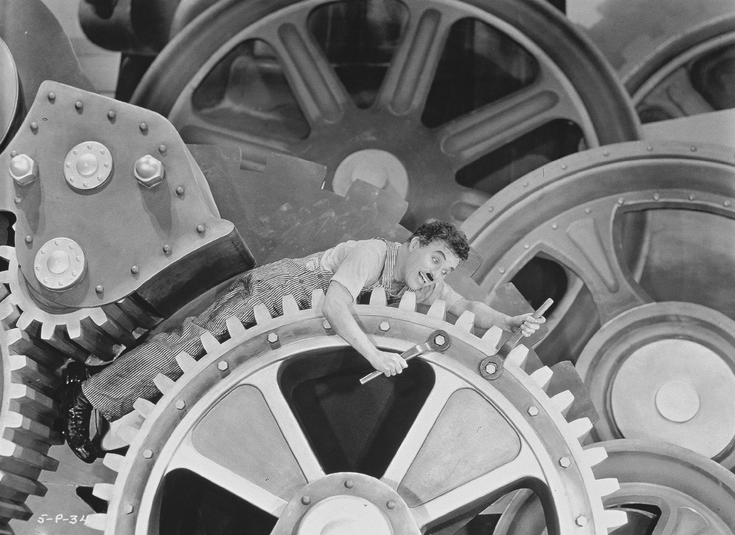 Drama Queen with Mathilde on Bay FM - 99.9FM