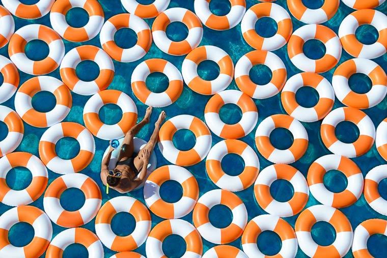 The Comfy Chair with Stu on Bay FM - 99.9FM