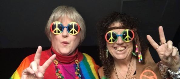 Feelin' Groovy with Sandy & Vicki on RoxFM