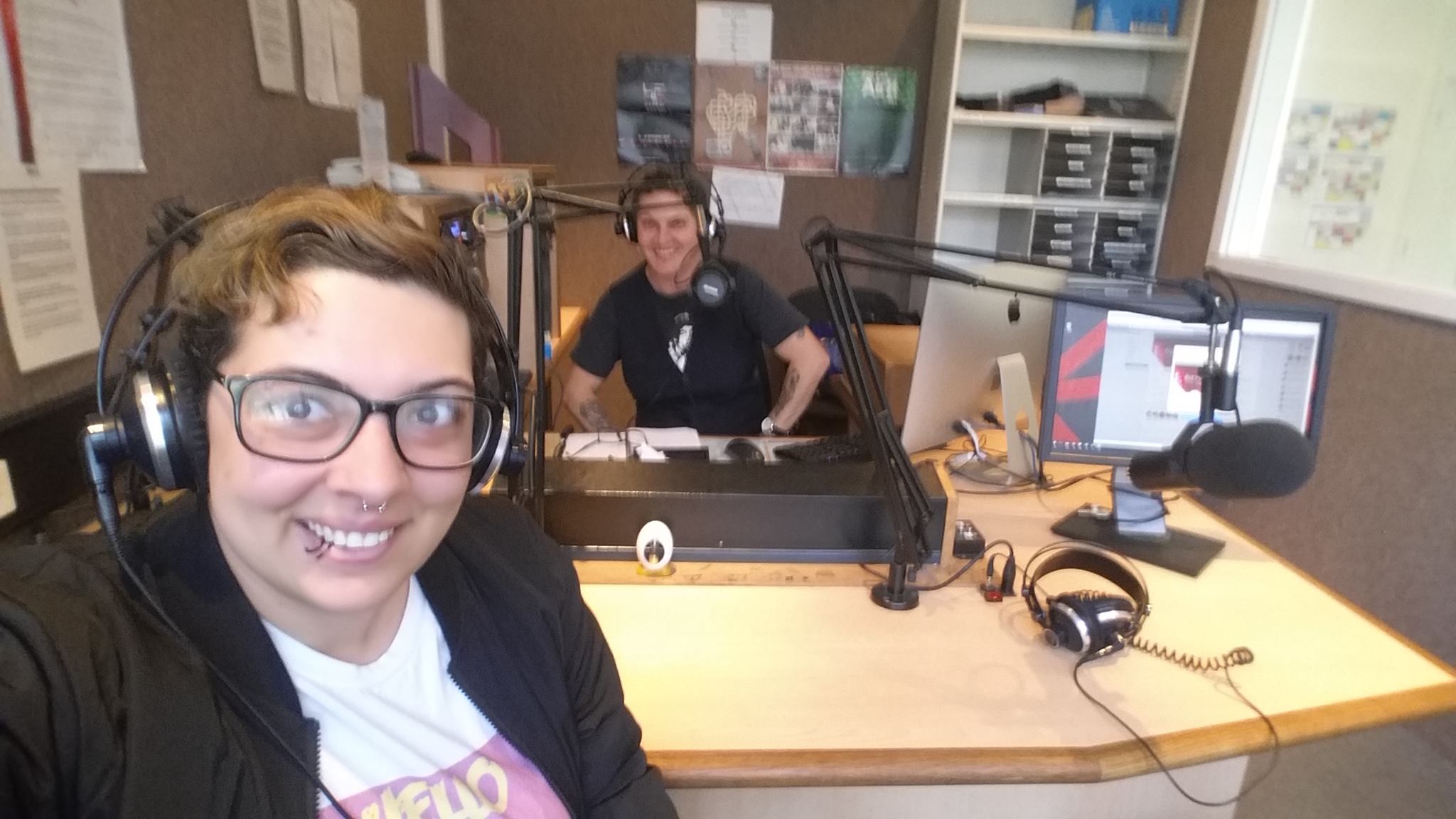 Finnian & Tracey talk about the outrageousness that is the postal survey on Bent Air with Finnian and Arden