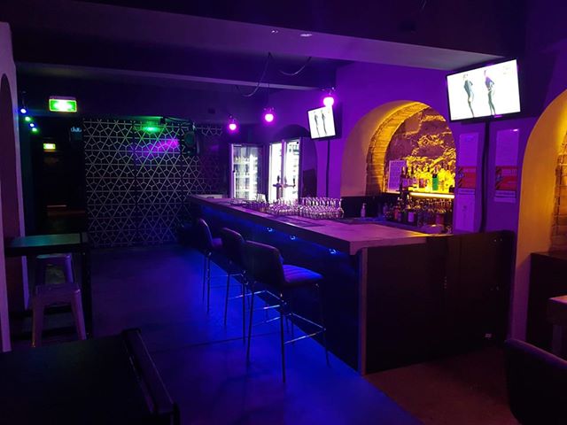 Special Guests: David & Daniel from AlphaBar on Bent Air with Finnian and Arden