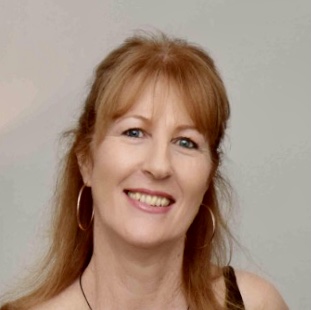 Your Sunday Morning with Margaret Curtis on Bay FM - 99.9FM